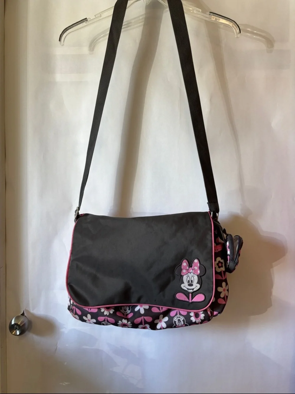 Disney Black and Pink Minnie Floral Messenger Crossbody - Picture 1 of 16
